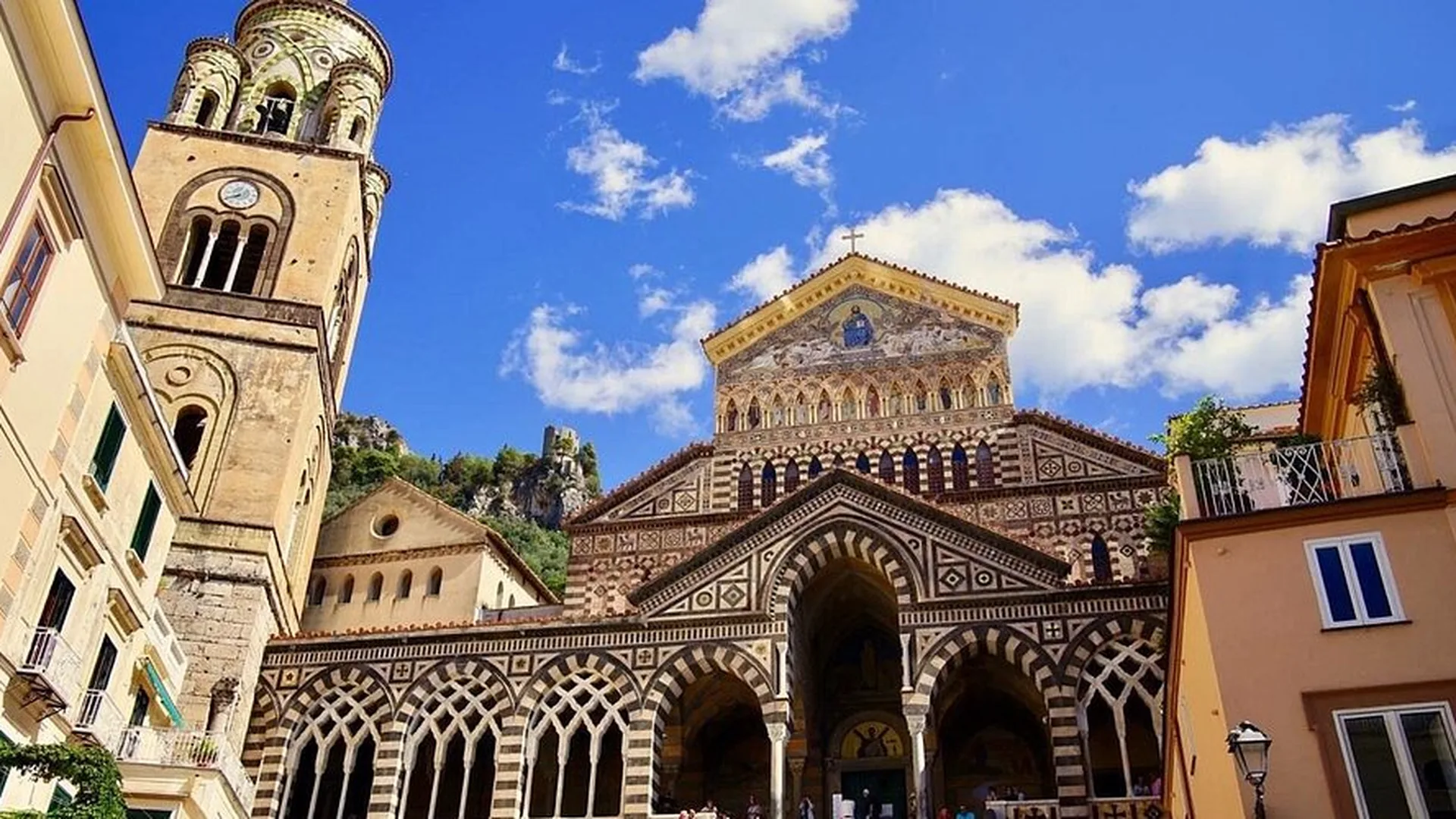 Amalfi — Pompei (Campania)